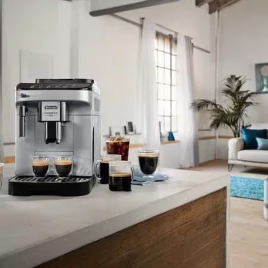 De'Longhi Magnifica Evo Fully Automatic Espresso Machine with Manual Milk Frothing