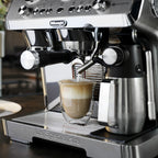De'Longhi La Specialista Maestro Espresso Machine with Cold Brew